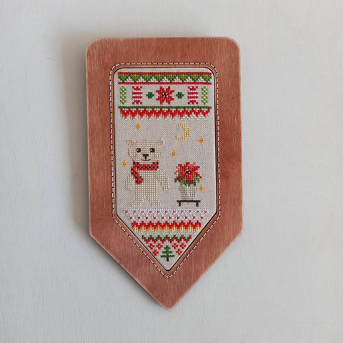 NeoCraft „Šventė artėja“ – skaičiuojamo kryželių siuvinėjimo rinkinys 9×18 cm (Zweigart)