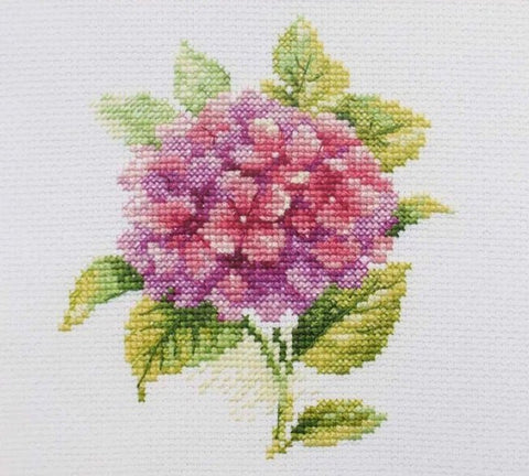 Hortenzija — siuvinėjimo komplektas ant Aida 14, 17 spalvų, 12×12 cm - kaSiulai.lt