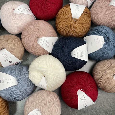 Spalva 111: DMC WOOLY 100% Merino Vilna - itin švelnūs vilnoniai siūlai