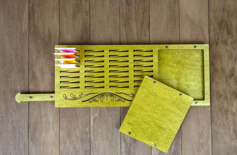 Kompaktiškas stalinis siūlų ričių organizatorius - kaSiulai.lt