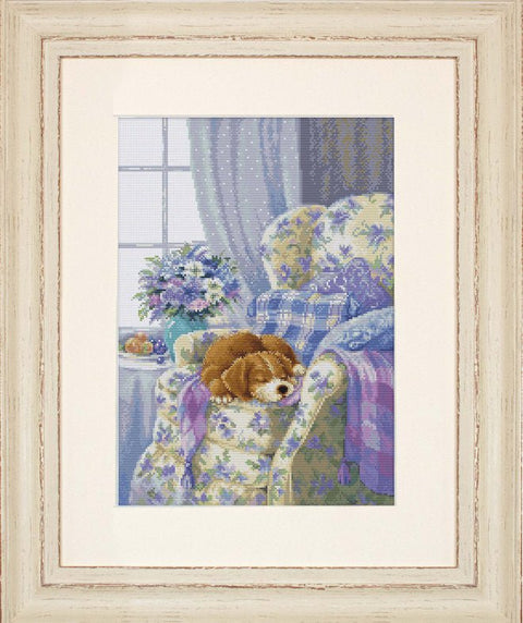 Luca - S siuvinėjimas kryželiu — Jaukus fotelis, 24×33 cm - kaSiulai.lt