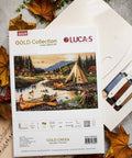 Luca‑S „Auksinis upelis“ — siuvinėjimo projektas kryželiu, 51×34 cm (mėgėjams) - kaSiulai.lt