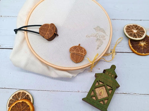 Magnetinis auksinės gilės adatų laikiklis siuvimui KF059/67G