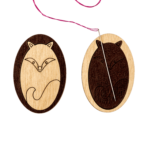 Dvipusis neodiminių magnetų adatų laikiklis siuvinėjimui 3,5×3,5 cm