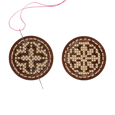 Wonderland Crafts magnetinis adatų laikiklis — siuvinėjimo kryželių „pasidaryk pats“ rinkinys