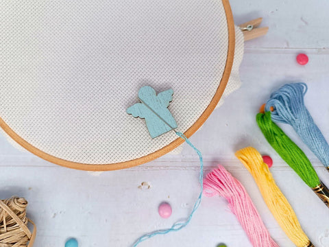 Magnetinis siuvimo adatų laikiklis „Mėlynas angelas“ KF059/60B - kaSiulai.lt