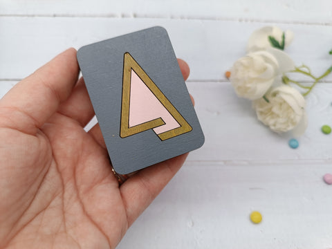 Medinė adatų dėžutė „Rožinis trikampis“ KF056/106 - kaSiulai.lt