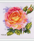 Merejka siuvinėjimo komplektas kryželiu „Rožė“ — Aida 16 ct, 15×15 cm, balta drobė - kaSiulai.lt