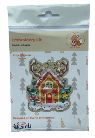 Mielas kalėdinis namelis KF022/90 - kaSiulai.lt