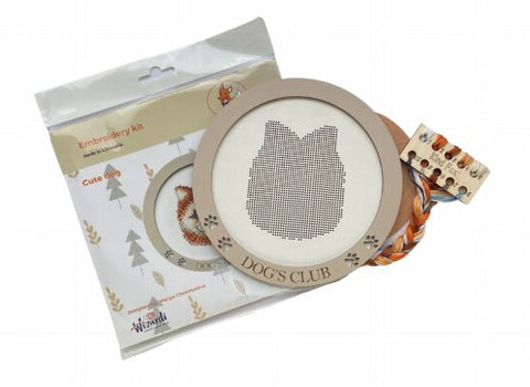 Mielas šuniukas ant medinio pagrindo su rėmeliu KF058/7 - kaSiulai.lt