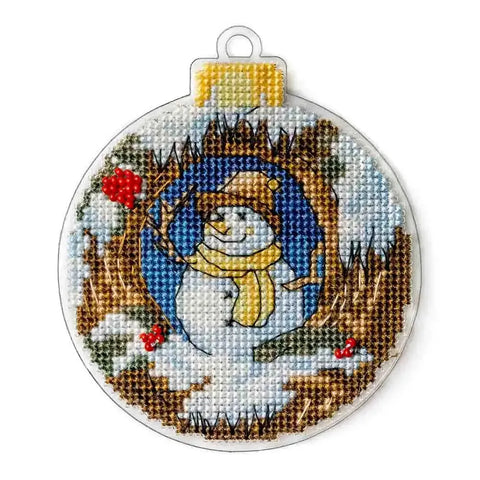 Wonderland Crafts kryželių rinkinys ant perforuoto plastiko — Kalėdinė eglutės dekoracija