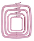 Nurge rožinis stačiakampis plastikinis siuvinėjimo lankelis 14,5×16,5 cm - kaSiulai.lt