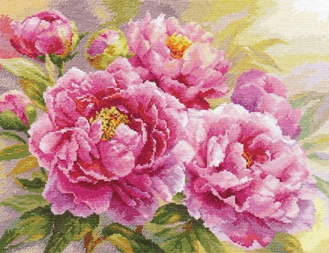 Peonijų siuvinėjimo komplektas „Bijūnai“, 40×30 cm, 14 ct, 45 spalvų - kaSiulai.lt