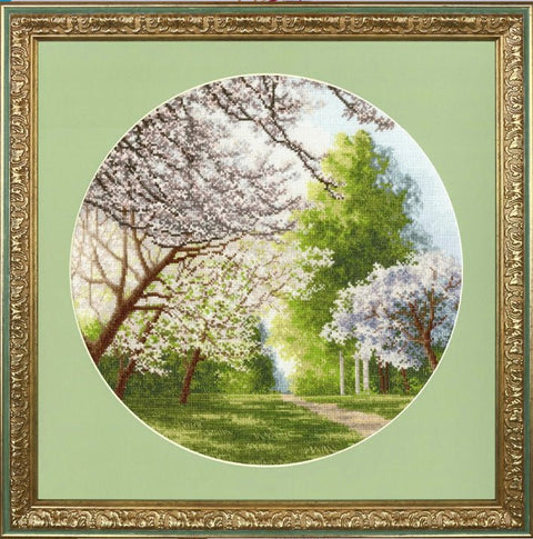 Premium siuvinėjimo komplektas pavasario atspalviais 31,7×31,7 cm (kryželiui) - kaSiulai.lt