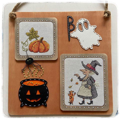 NeoCraft Moliūgų sezonas — skaičiuoto kryželio rinkinys su mediniu rėmeliu 8×10 cm (siuvinio plotas 6×7 cm)
