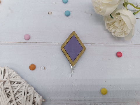 Siuvimo adatos įvėrėjas Violetinis rombas KF070/4 - kaSiulai.lt