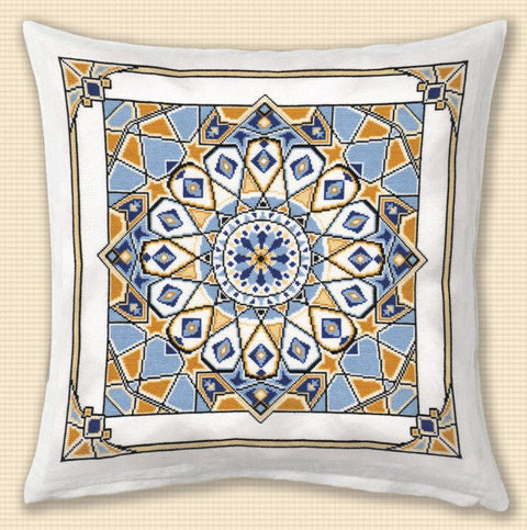 Siuvinėjimo komplektas "Kaleidoskopas" (kryželiu), Aida N16, 38×38 cm, 6 spalvų - kaSiulai.lt