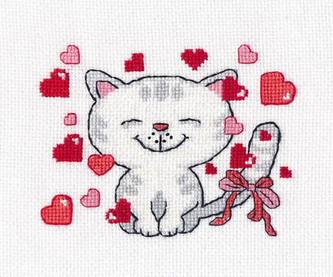 Siuvinėjimo komplektas „Kiss Me“ ant Aidos 16 ct, 9×12 cm, 6 spalvų - kaSiulai.lt