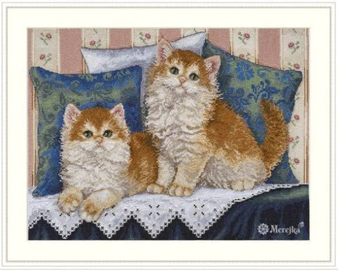 Siuvinėjimo komplektas kryželiu „Pūkuoti draugai“, 32 DMC, Aida 16, 34×25,5 cm - kaSiulai.lt