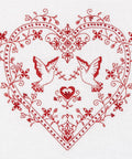 Siuvinėjimo komplektas kryželiu „Širdis su balandžiais“ — romantiška dovana - kaSiulai.lt