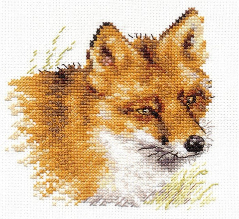 Siuvinėjimo komplektas „Lapė“ — Aida 14 ct, 18 spalvų, 12×12 cm - kaSiulai.lt