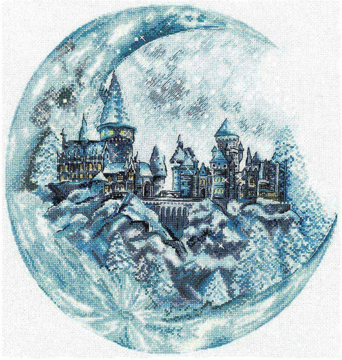 Siuvinėjimo komplektas „Mėnulio pilis“, Aida 18 ct, 30 spalvų, 25×26 cm - kaSiulai.lt