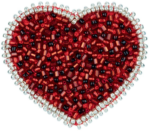 Siuvinėjimo komplektas — sagė „Širdis“ pradedantiesiems - kaSiulai.lt