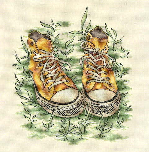 Siuvinėjimo komplektas "Sportbačiai" — Aida 14 ct, 19×22 cm, 26 spalvų - kaSiulai.lt