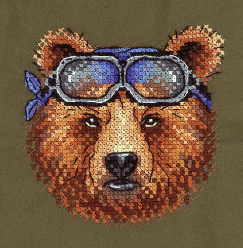 Siuvinėjimo komplektas su tirpstančia kanva „Racer“, 9 × 9 cm - kaSiulai.lt