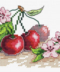 Siuvinėjimo komplektas „Sultingos vyšnios“, Aida 14, 9×11 cm, 13 spalvų - kaSiulai.lt