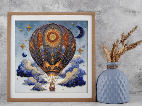 Karoliukų siuvinėjimo komplektas „Oro nuotykiai“, 28×28 cm paveikslas