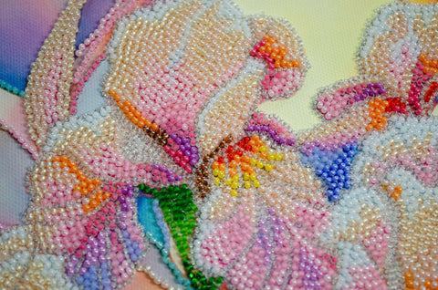 Karoliukais siuvinėjamas paveikslo rinkinys „Gėlių įkvėpimas“ 24 × 31,5 cm