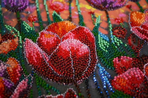 Karoliukų siuvinėjimo rinkinys „Pavasario ritmas“ su paveikslu 24x42 cm