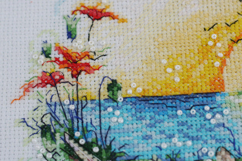 Siuvinėjimo kryželiu rinkinys „Saulėtas rojus“ – 25x25 cm dekoratyvinis paveikslas