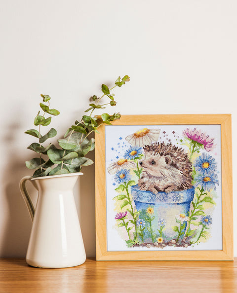 Kryželių siuvinėjimo rinkinys „Mažasis skautas“ (22 x 23 cm) vaikams ir pradedantiesiems