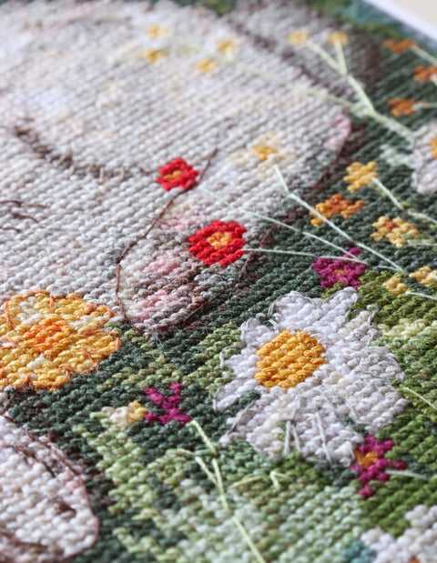 Kryželiu siuvinėjimo rinkinys paveikslui „Karšta diena“ 20×20 cm, vasaros motyvo sienų dekoras