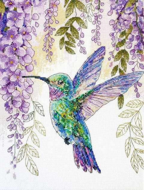 Siuvinėjimo kryželiu rinkinys „Kolibrio skrydis“ ant baltos Aida 14 ct, 25x30 cm, 52 spalvos