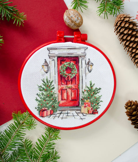 Siuvinėjimo kryželiu rinkinys „Šventinis pasveikinimas“ 15x15, modelis AAHM-089