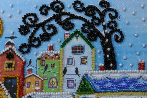 Mini siuvinėjimo karoliukais rinkinys „Spalvingi namai“ 15×15 cm