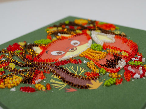Siuvinėjimo rinkinys su karoliukais „Raudonoji lapė“ 15×15 cm AM-243