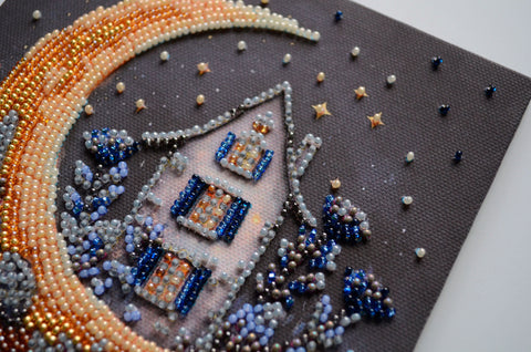 Mini karoliukų siuvinėjimo komplektas „Nakties dangaus magija“, 15×15 cm rankdarbiams