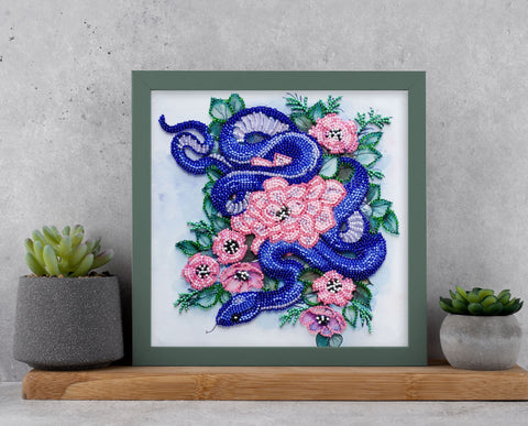 Karoliukų siuvinėjimo komplektas „Gamtos apkabinimas“, 20×20 cm dekoratyvinis paveikslas