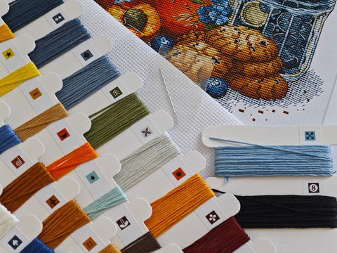 Siuvinėjimo kryželiu rinkinys „Naminiai skanėstai“, 21×17 cm, AVA-P150 rankdarbiams
