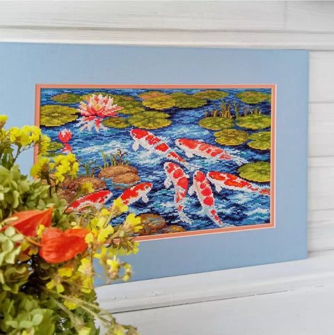 Siuvinėjimo rinkinys „Koi“ — elegantiškas interjero akcentas, tobula dovana - kaSiulai.lt