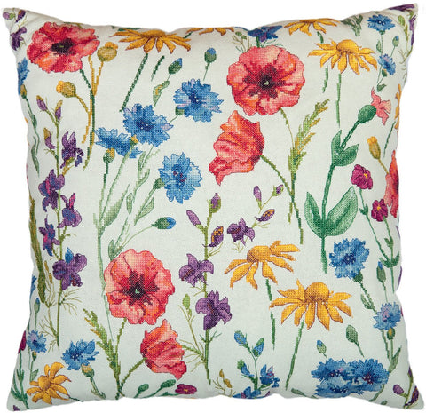 Siuvinėjimo rinkinys pagalvėlės priekui: aguonos ir ežiuolės - kaSiulai.lt