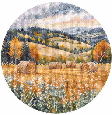 Kryželiu siuvinėjimo rinkinys „Vasara gamtoje“ su PNK Kirov siūlais, 20×20 cm, balta 16 ct drobė