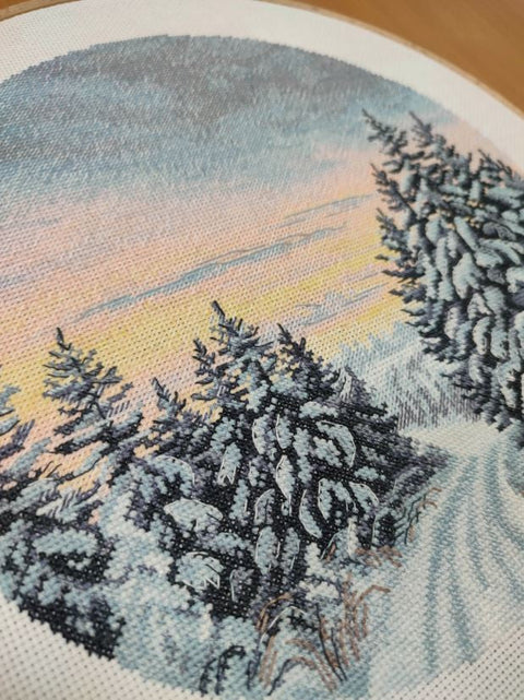 Siuvinėjimo kryželiu rinkinys „Žiemos metas“ 25 x 25 cm