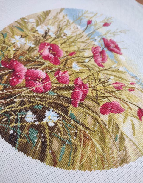Siuvinėjimo kryželiu rinkinys „Purpurinis šnabždesys“ 25 x 25 cm