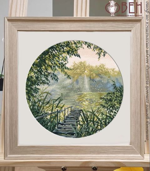 Siuvinėjimo kryželiu rinkinys „Aušros tyla“ 25 x 25 cm