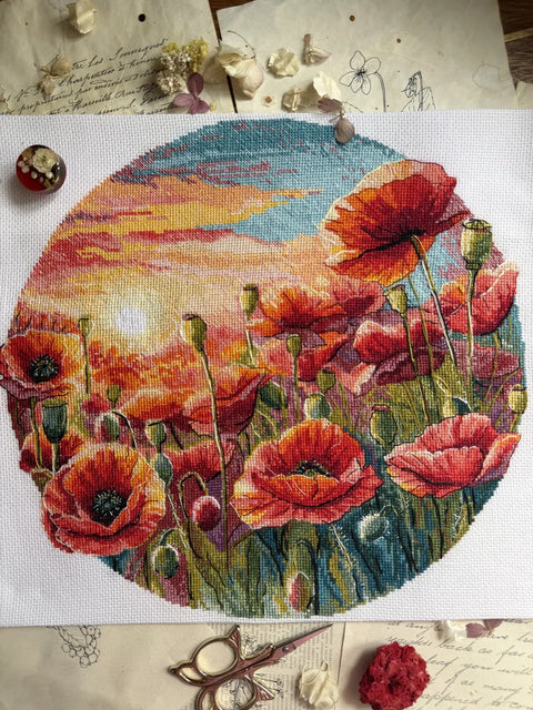 Siuvinėjimo kryželiu rinkinys „Saulė aguonose“ 29 x 27 cm